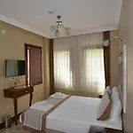 Hayriye Hanim Ege Hotel Ayvalı