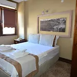 Hotel Hayriye Hanim Ege Ayvalı