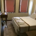 Hotel Hayriye Hanim Ege