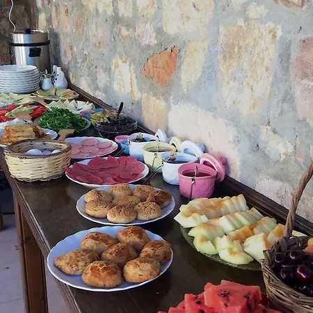Hayriye Hanim Ege Hotel Ayvalı