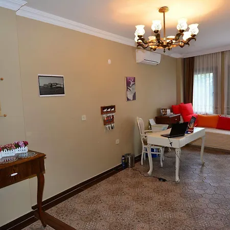 Hayriye Hanim Ege Hotel Ayvalı