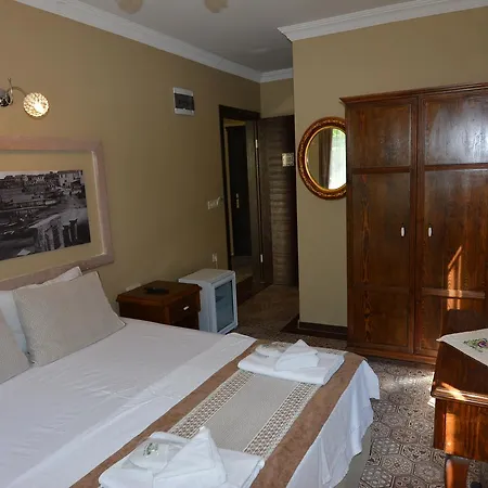 Hayriye Hanim Ege 호텔 Ayvalı